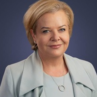 Jacqueline Fernley is the Founder of arcpoint OCI