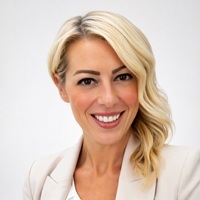 Sarah McCarthy CFP® Head of Portfolio Solutions Entireti